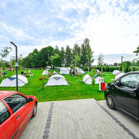 Kempingzator Apartamenty Buitenkant foto