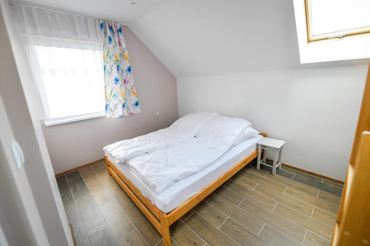 Kempingzator Apartamenty Buitenkant foto
