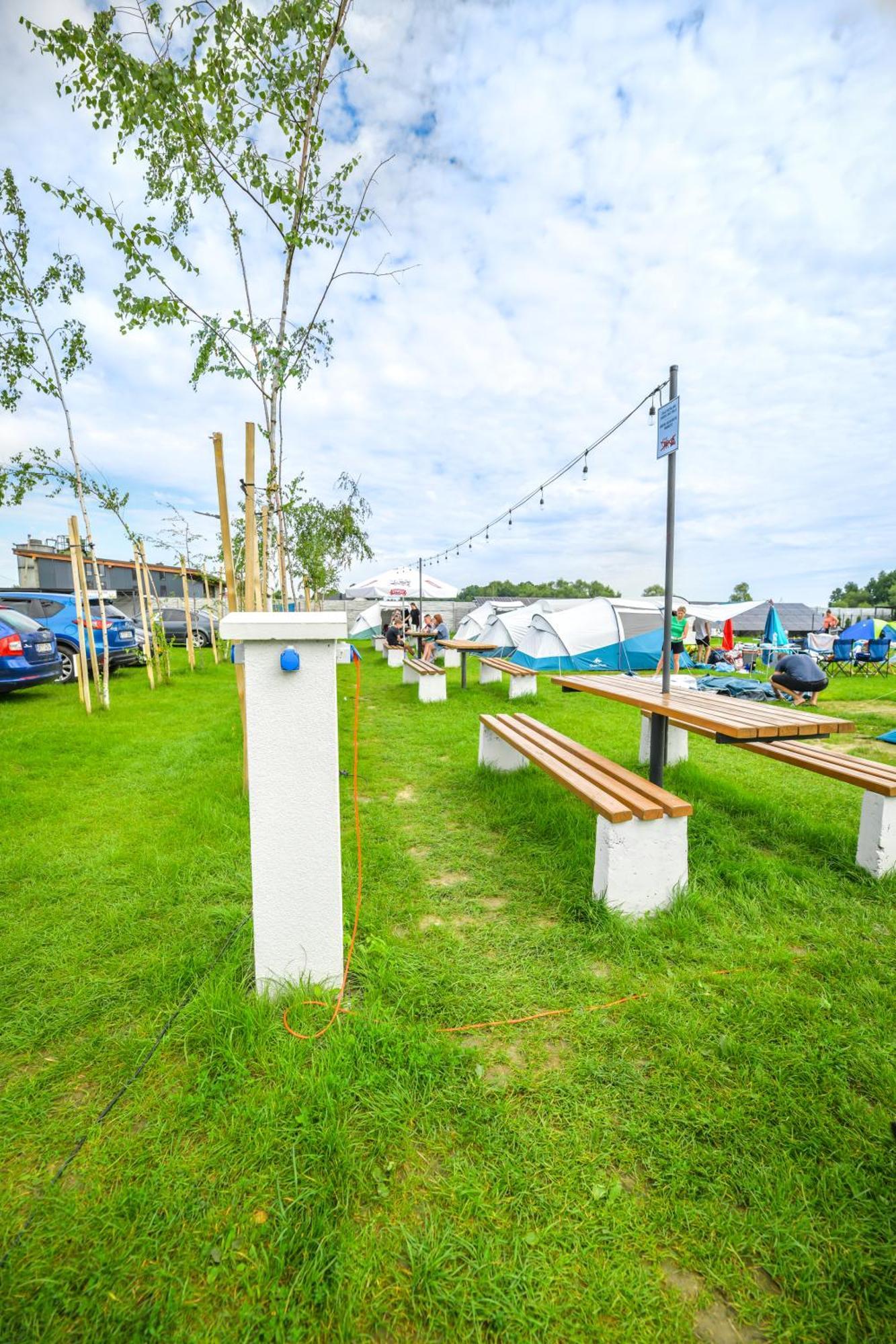 Kempingzator Apartamenty Buitenkant foto