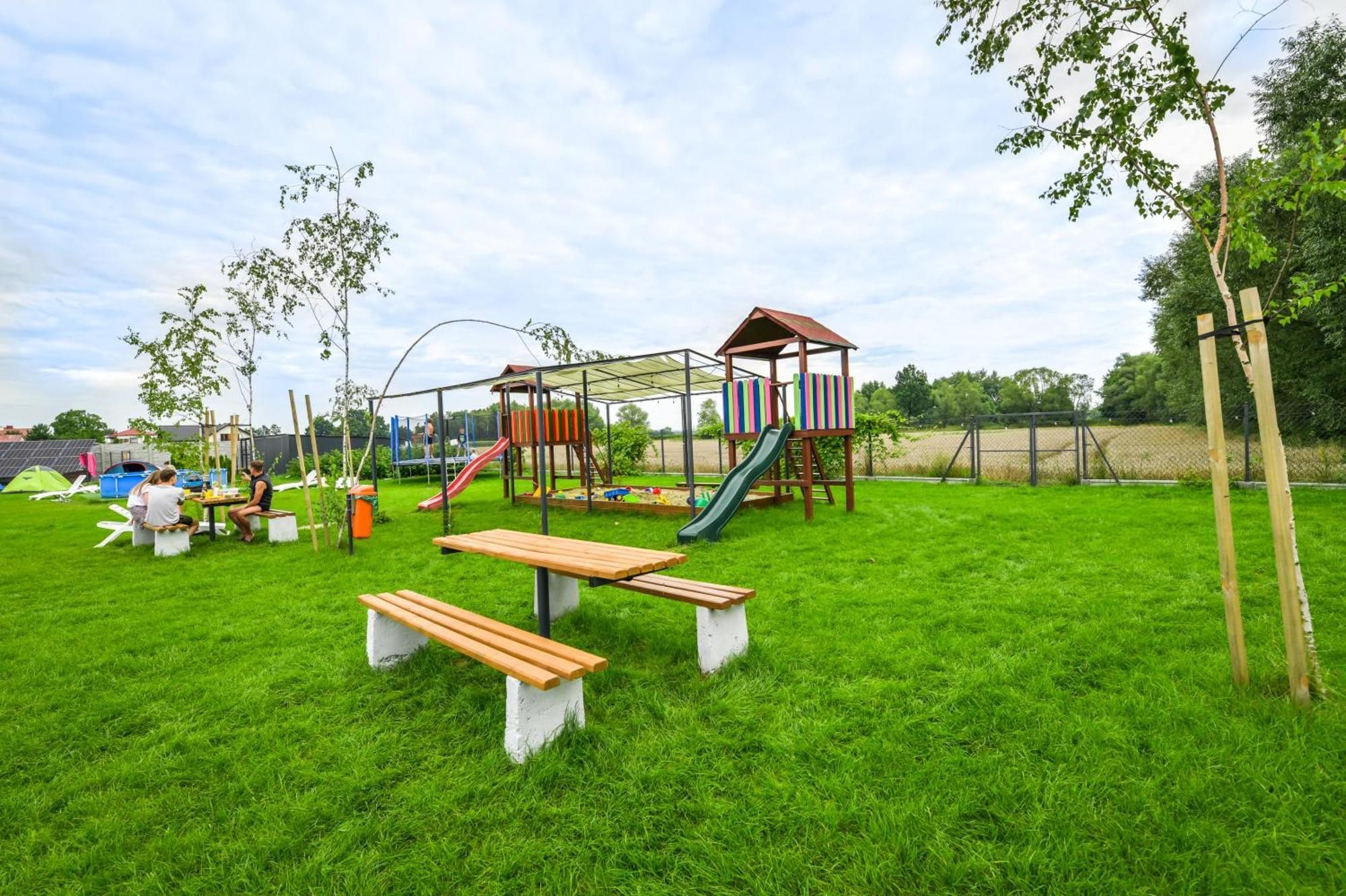 Kempingzator Apartamenty Buitenkant foto